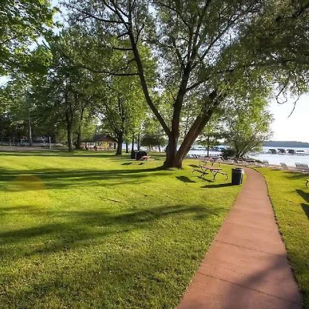 Top Floor Luxury, Sauna, Private Pool, Lake Bellaire Beach, 5 Beds, 4 Full Bath Buitenkant foto