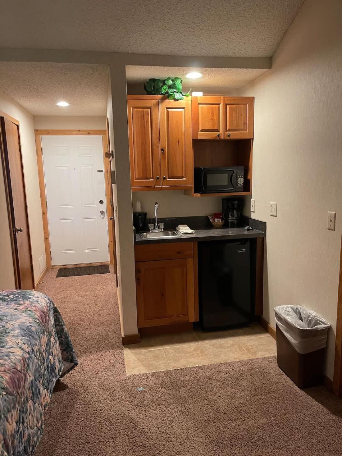 Top Floor Luxury, Sauna, Private Pool, Lake Bellaire Beach, 5 Beds, 4 Full Bath Buitenkant foto